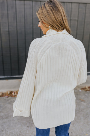 "Be True" Turtleneck Sweater - Cream