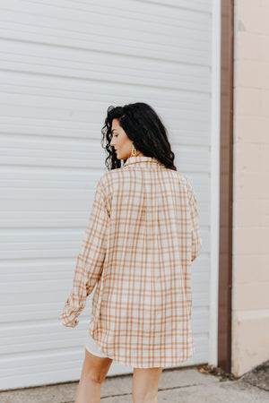 The Beckinsale Flannel Button-Up - Beige